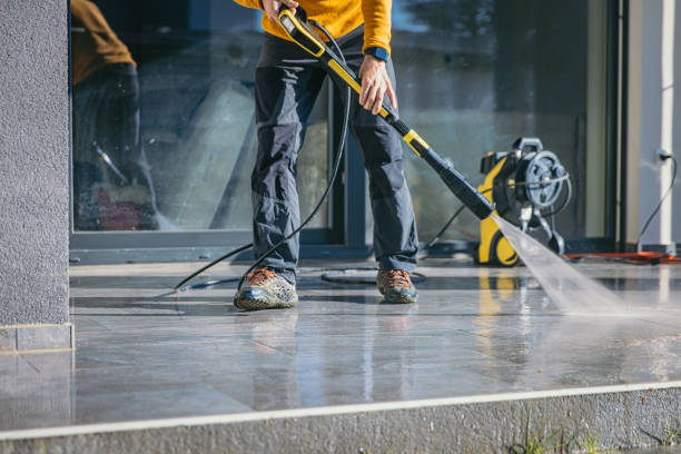 Best Rust Removal  in Garrison, ND